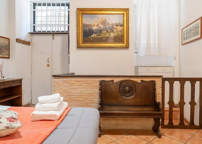 Casa De' Medici In Via Giulia
